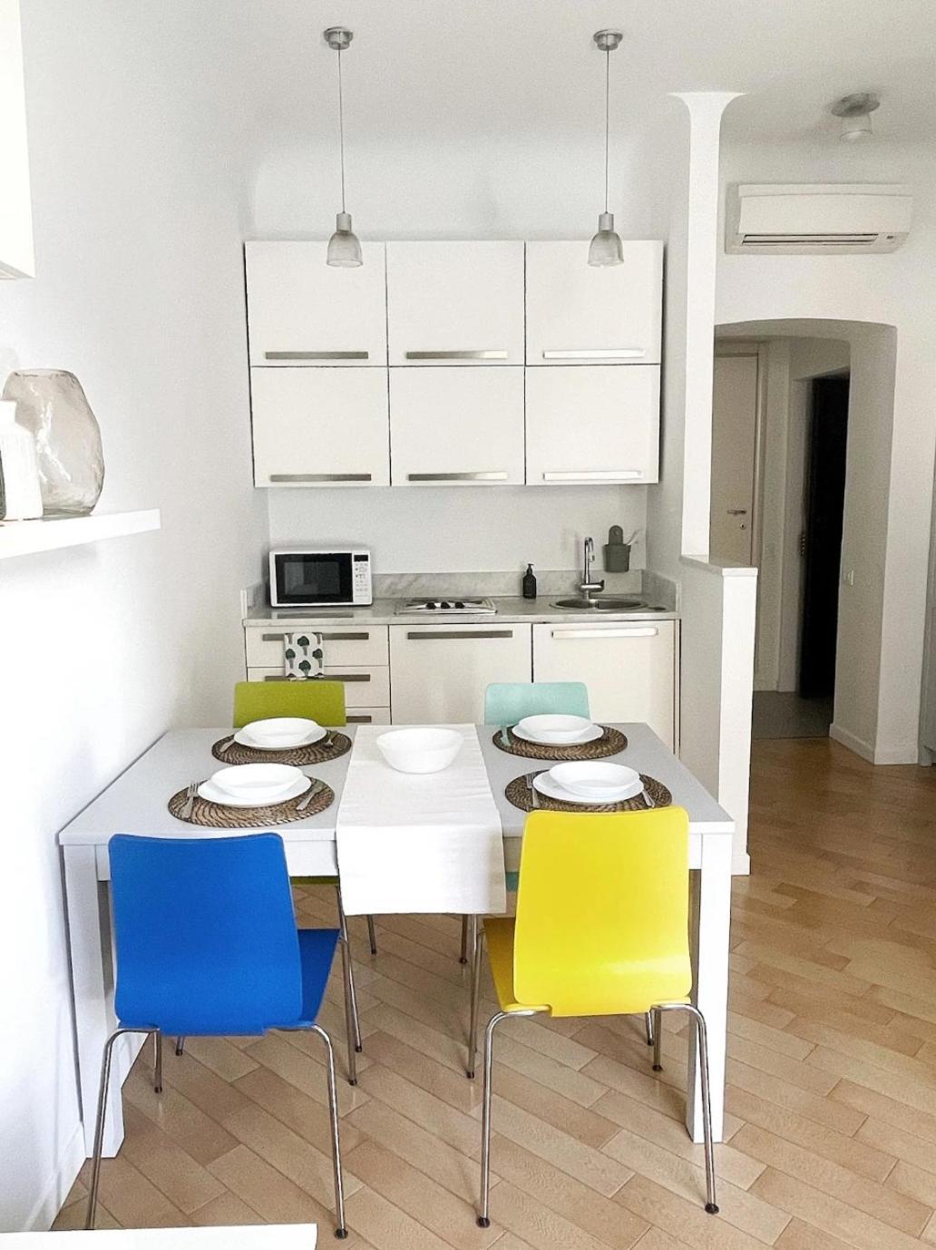 Appartement Ampio E Accogliente Bilocale - Fara 1, Porta Nuova à Milan Extérieur photo