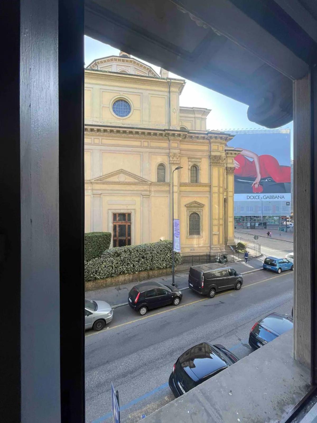 Appartement Ampio E Accogliente Bilocale - Fara 1, Porta Nuova à Milan Extérieur photo