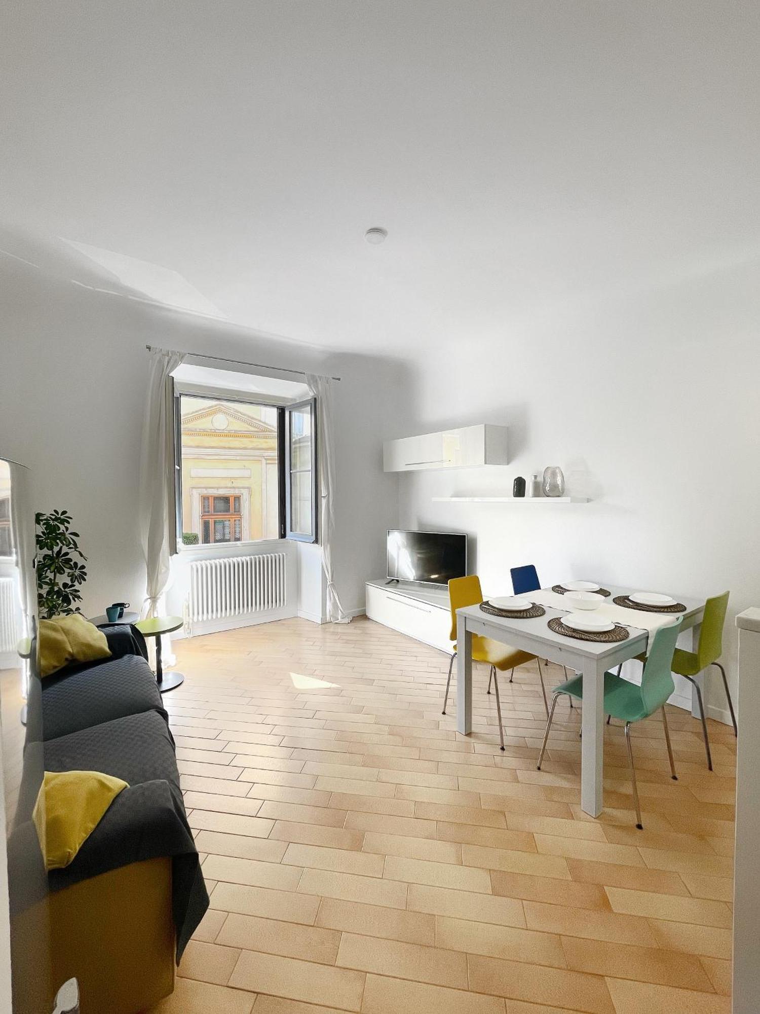 Appartement Ampio E Accogliente Bilocale - Fara 1, Porta Nuova à Milan Extérieur photo